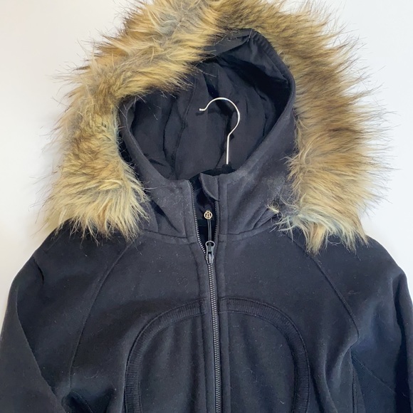 Lululemon scuba jacket - Picture 2 of 2